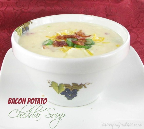 Rich and Creamy Bacon Cheddar Potato Soup