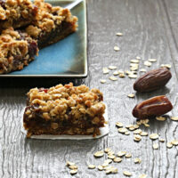 Maple syrup date bars with brown sugar topping