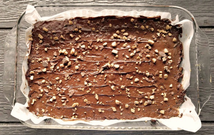 The chocolate layer completes these peanut butter pretzel bars