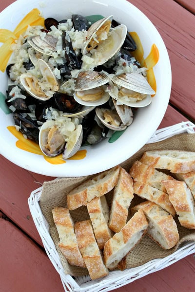 Image for How to Grill Clams